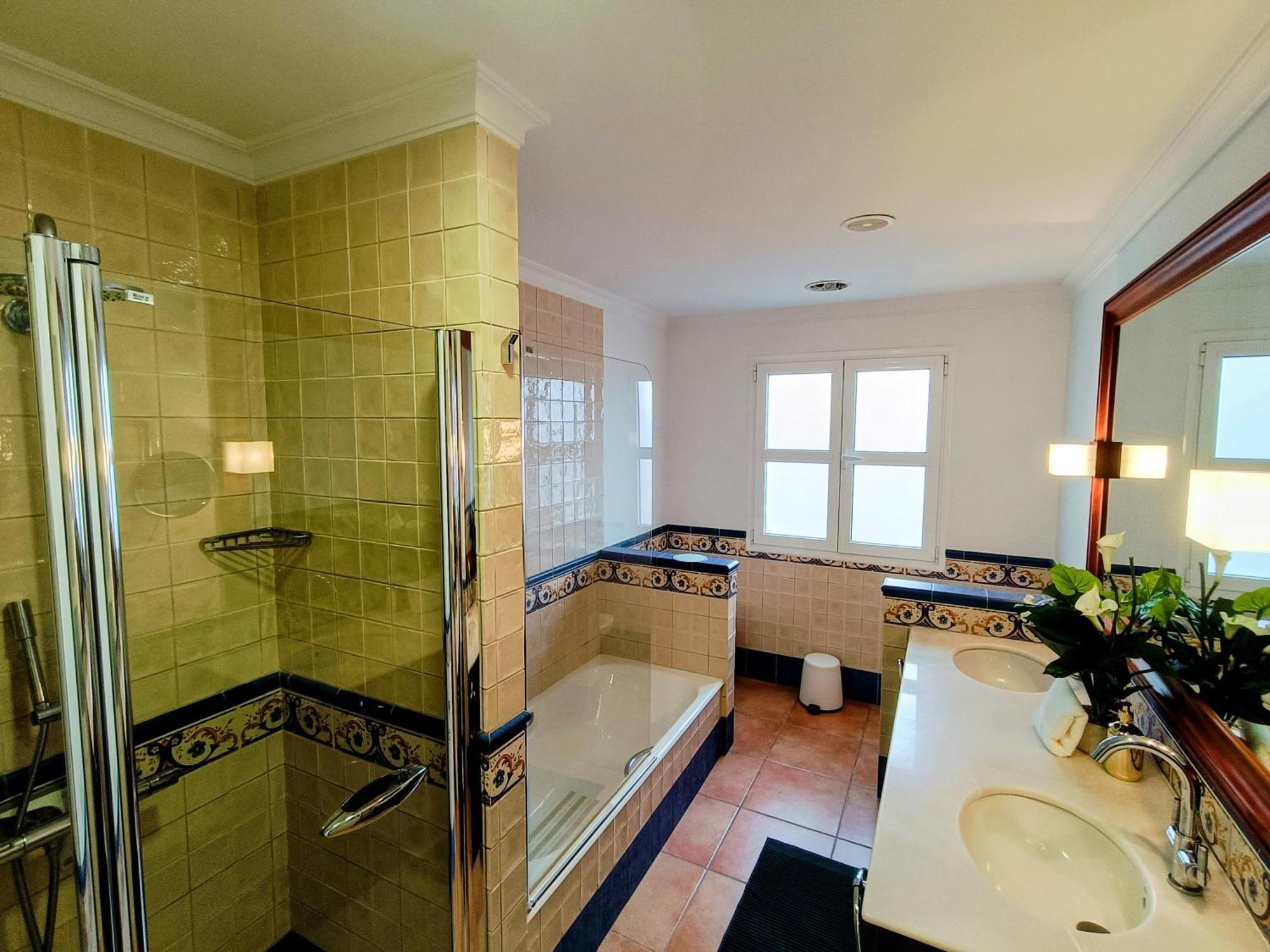 Appartement Magnificent 5-star With Sea View, Jacuzzi And Pool *