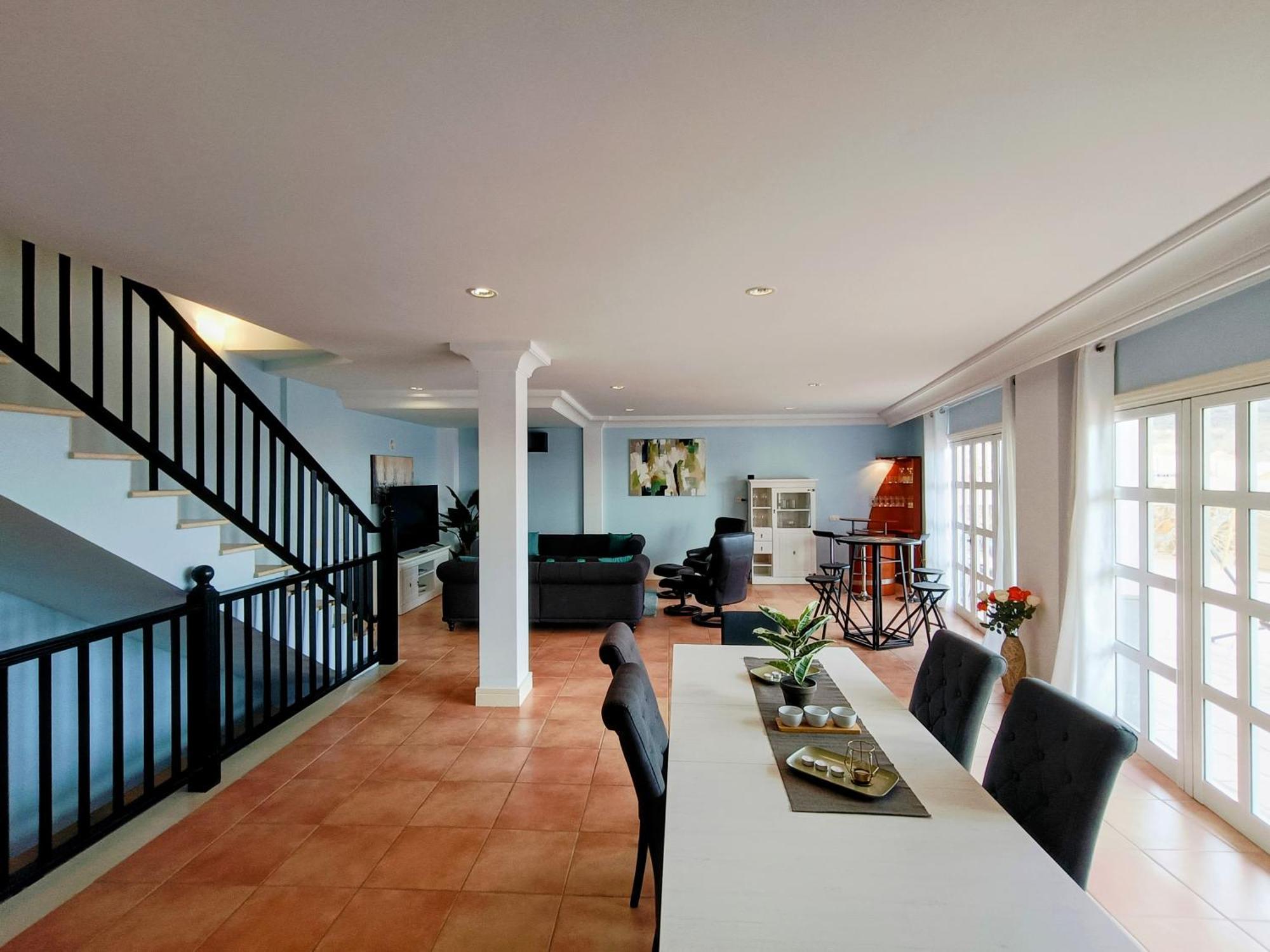 Magnificent 5-star With Sea View, Jacuzzi And Pool Apartment *