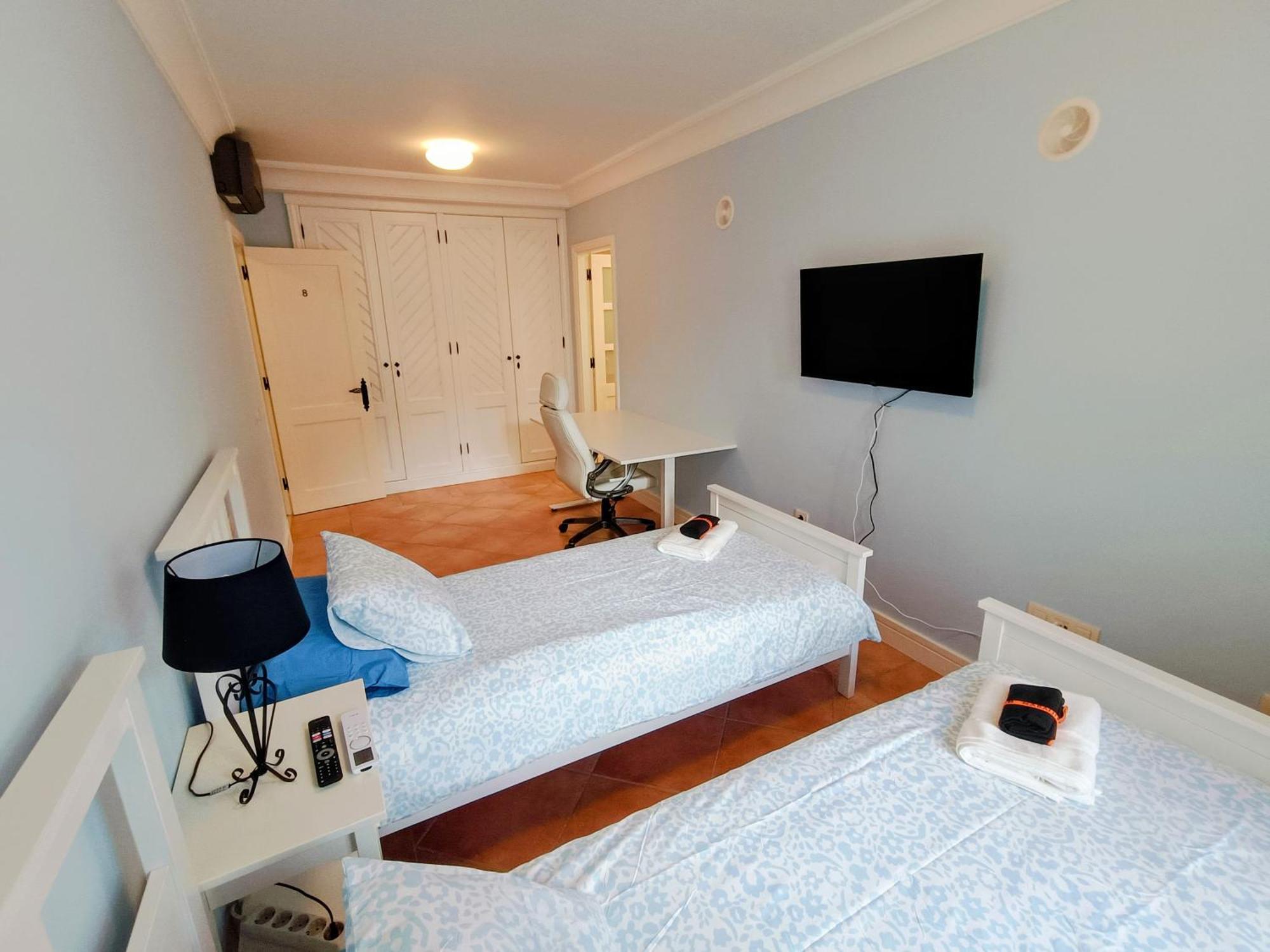 Magnificent 5-star With Sea View, Jacuzzi And Pool Apartment Mogan