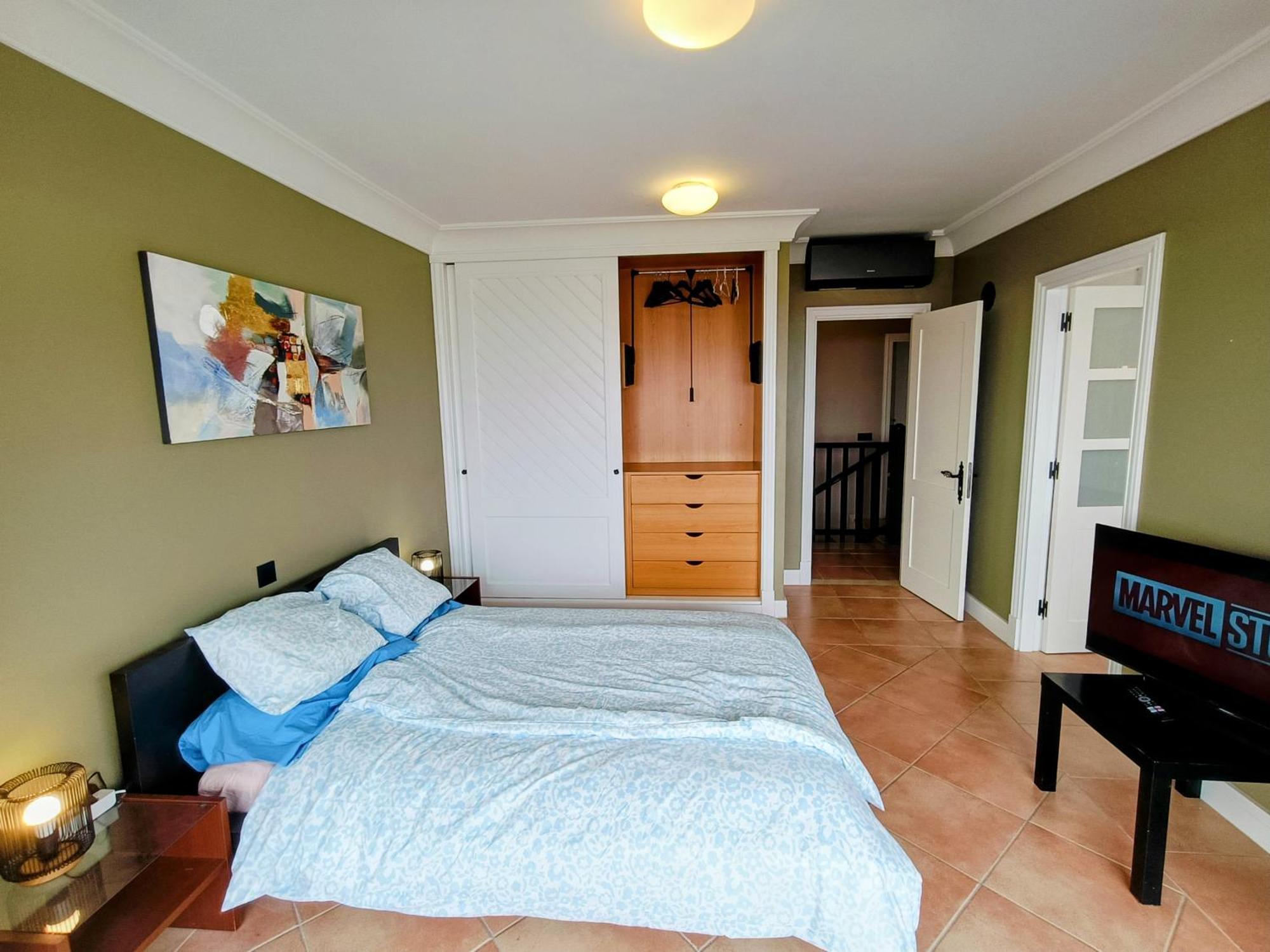 Magnificent 5-star With Sea View, Jacuzzi And Pool Apartment *