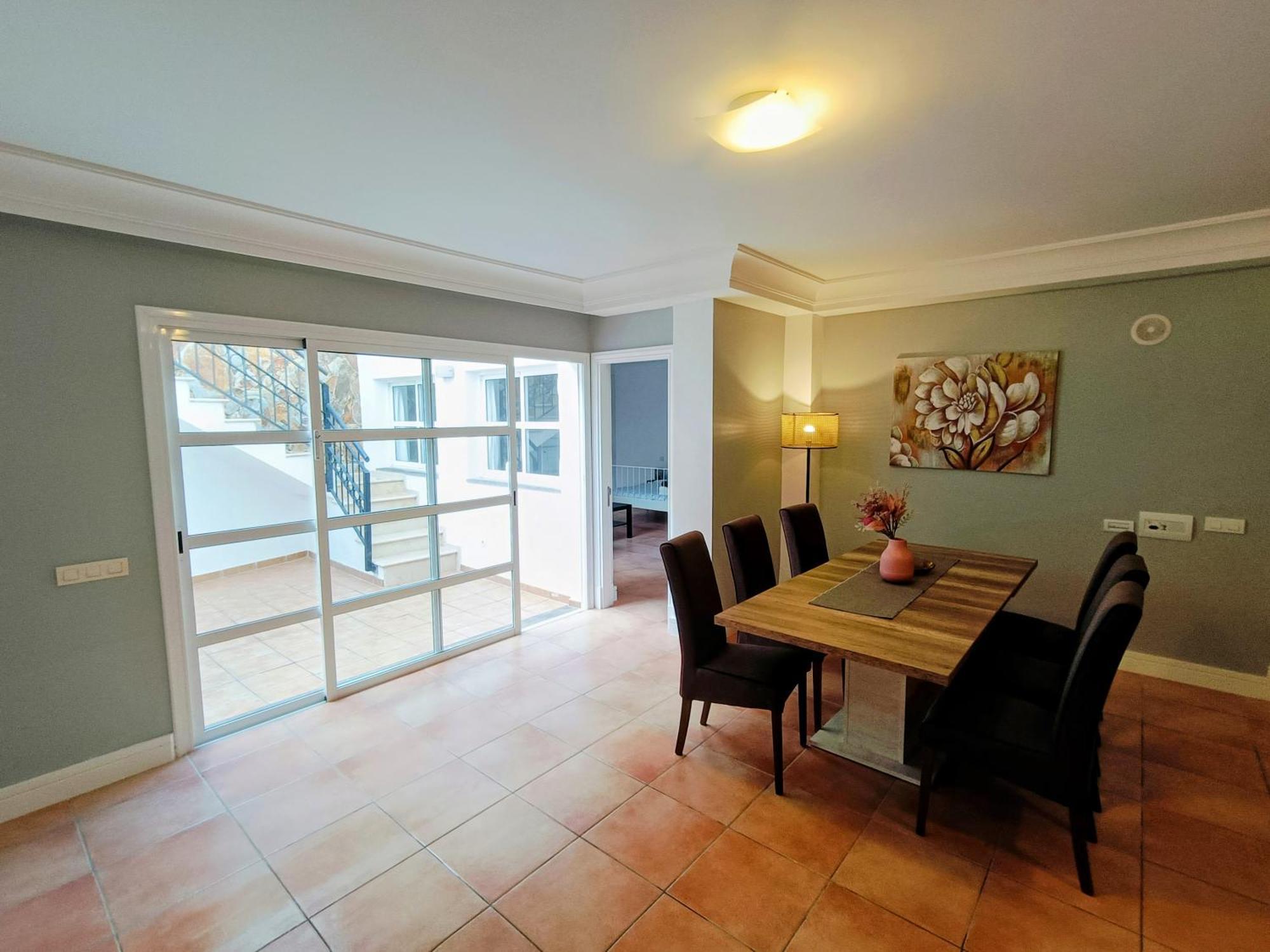 Magnificent 5-star With Sea View, Jacuzzi And Pool Apartment Mogan