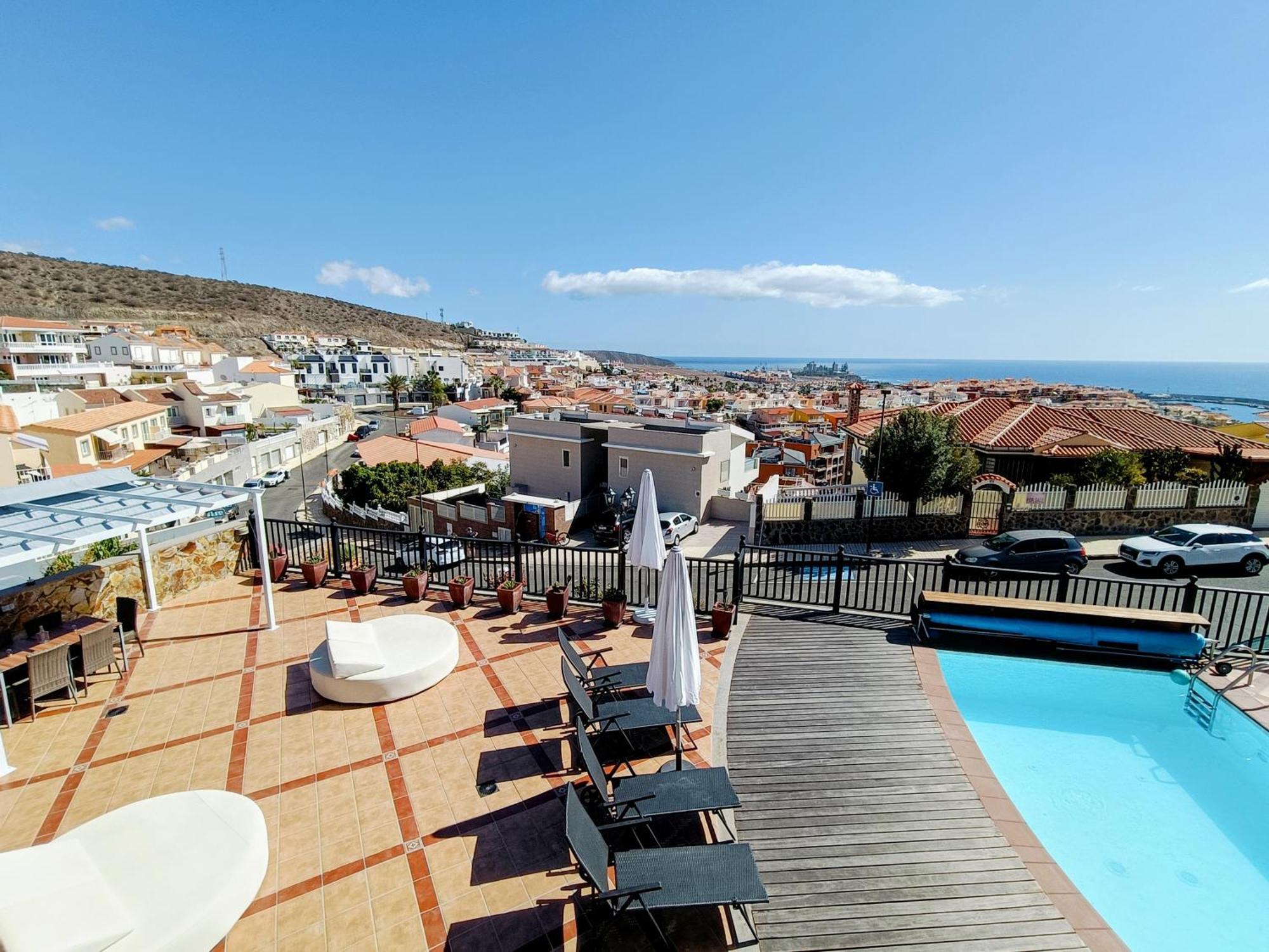 Magnificent 5-star With Sea View, Jacuzzi And Pool Mogán