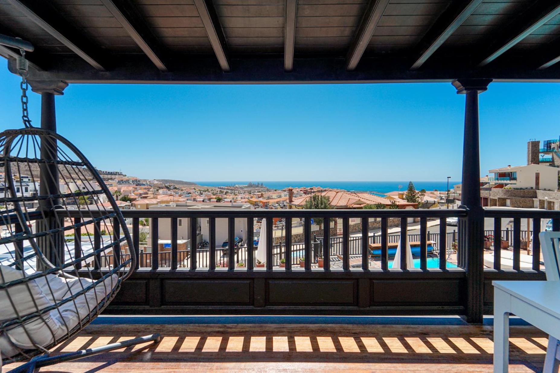 Magnificent 5-star With Sea View, Jacuzzi And Pool Apartment *